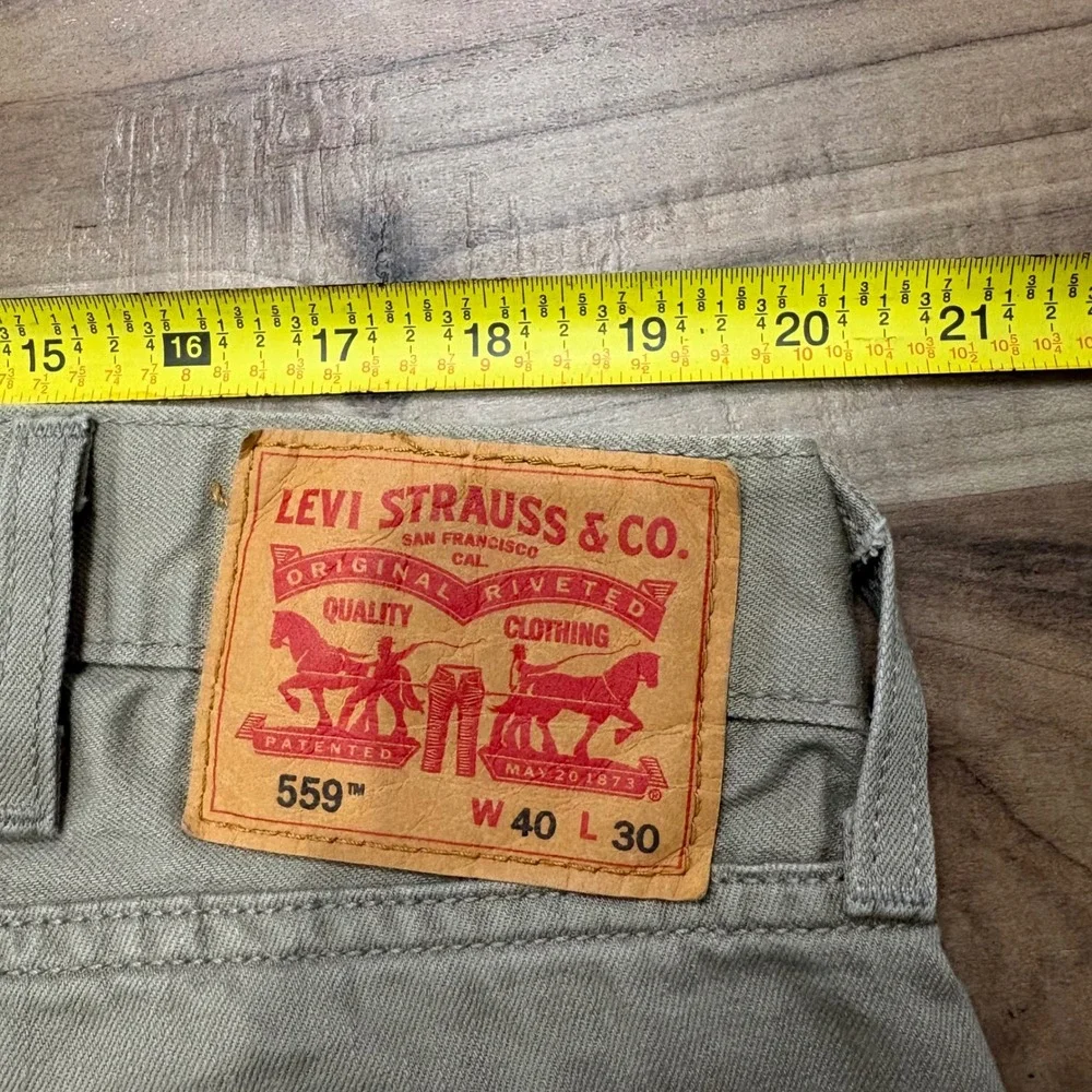 Levi's Pants Mens 40x30 Tan 559 Relaxed Straight Leg Khaki Denim Jeans